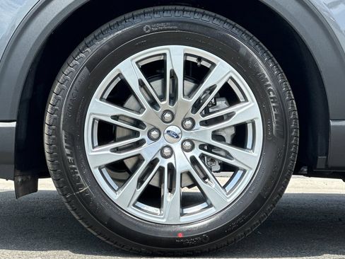 New 2026 Ford Explorer Platinum RWD image 26