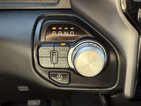Used 2021 RAM 1500 Laramie w/ Sport Appearance Package AWD/4WD image 23