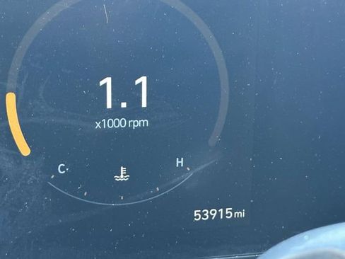 Used 2024 Hyundai Kona Limited image 24