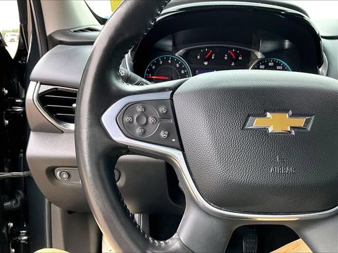 Used 2021 Chevrolet Traverse Premier AWD/4WD image 14