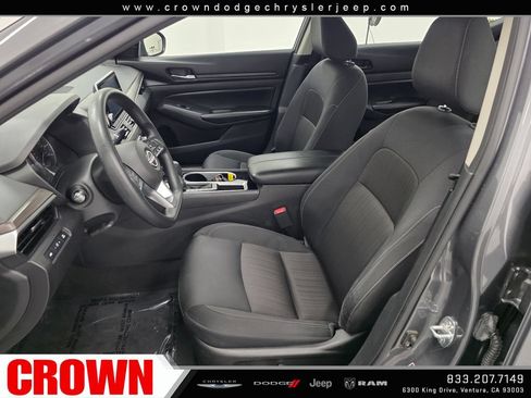 Used 2024 Nissan Altima 2.5 SV FWD image 20