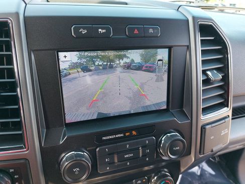 Used 2019 Ford F150 XLT w/ Equipment Group 302A Luxury AWD/4WD image 25