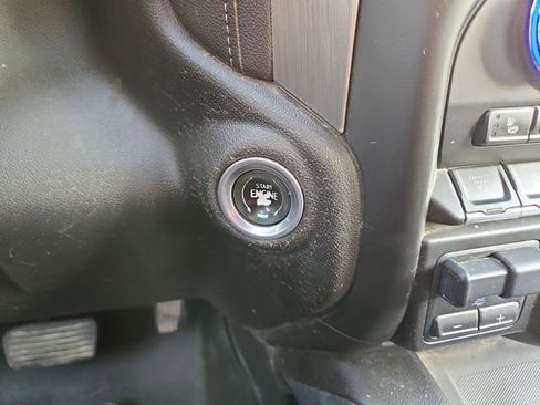 Used 2022 GMC Sierra 2500 Denali w/ Denali Ultimate Package image 22