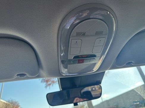 Used 2025 Hyundai Ioniq 5 SE image 10