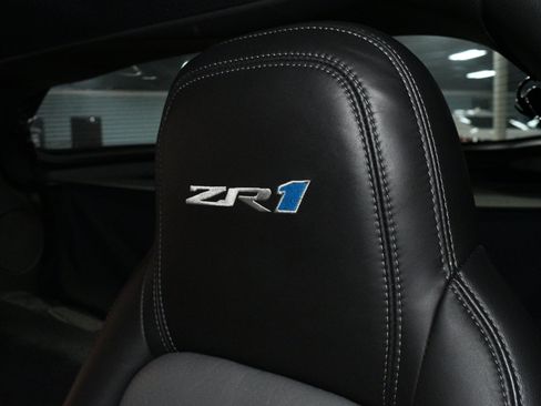 Used 2011 Chevrolet Corvette ZR1 w/ Preferred Equipment Group RWD image 9