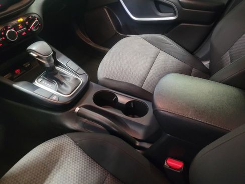 Used 2020 Kia Soul LX FWD image 26