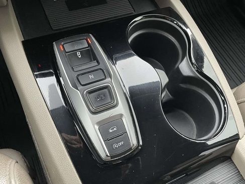 Used 2019 Honda Pilot Elite image 23