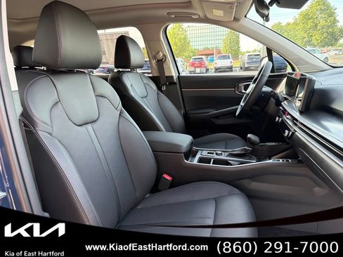 New 2026 Kia Sorento S w/ S Panoramic Sunroof Package AWD/4WD image 11