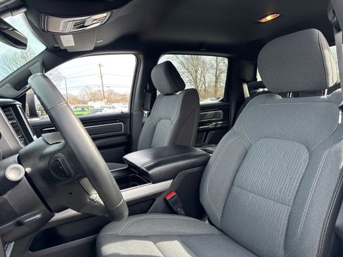 Used 2023 Jeep Grand Cherokee Limited w/ Luxury Tech Group II image 51