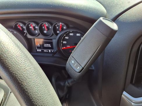 Used 2026 Chevrolet Silverado 1500 Custom image 12