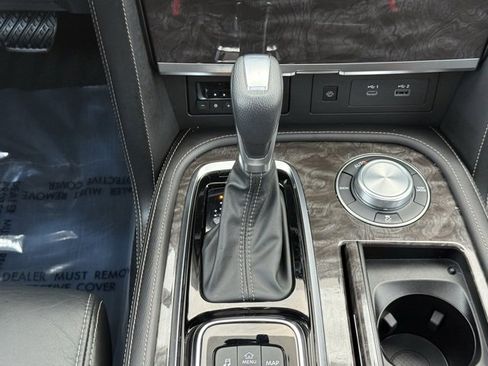 Used 2022 Nissan Armada Platinum w/ Captain's Chairs Package image 37