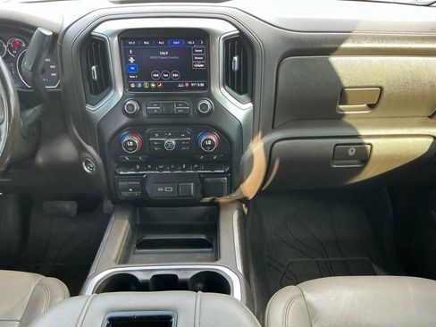 Used 2019 Chevrolet Silverado 1500 LT Trail Boss image 20