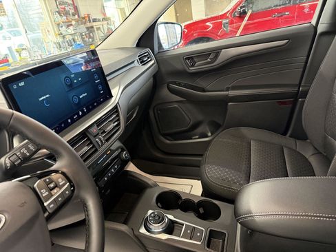 New 2026 Ford Escape Active w/ Tech Pack #1 image 17