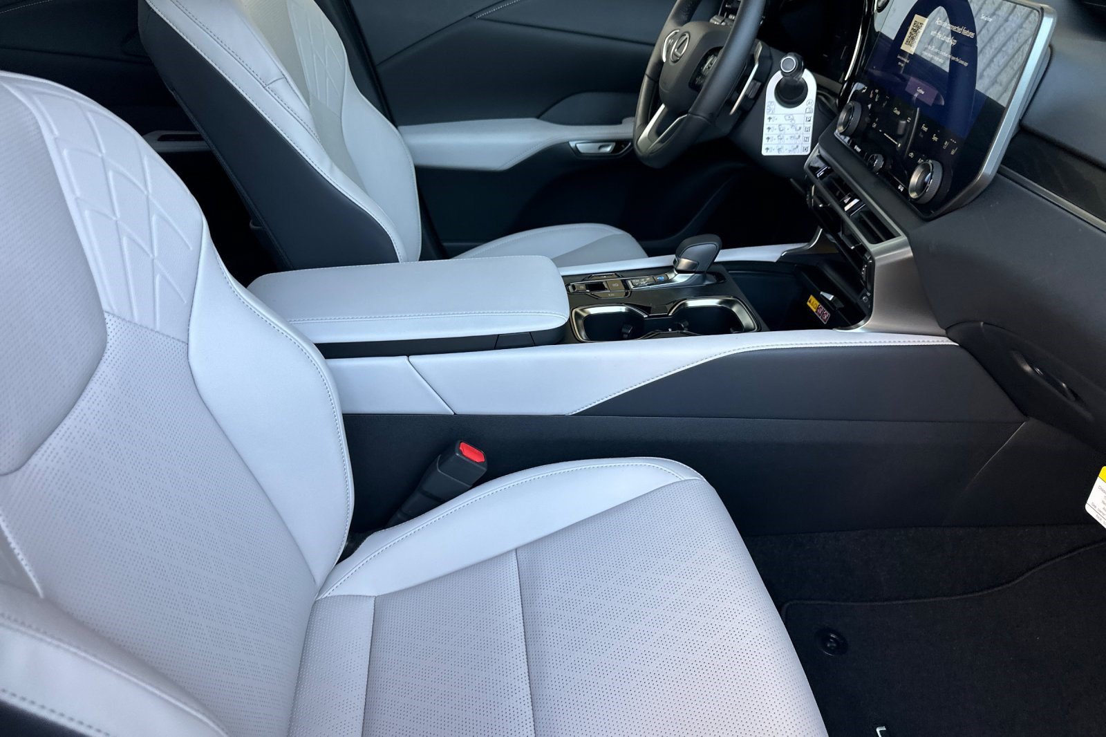 New 2026 Lexus RX 350 Premium Plus w/ Accessory Package (2T) FWD image 24