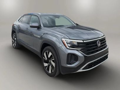 Used 2025 Volkswagen Atlas Cross Sport SE