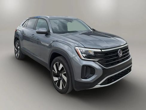 Used 2025 Volkswagen Atlas Cross Sport SE AWD/4WD image 1