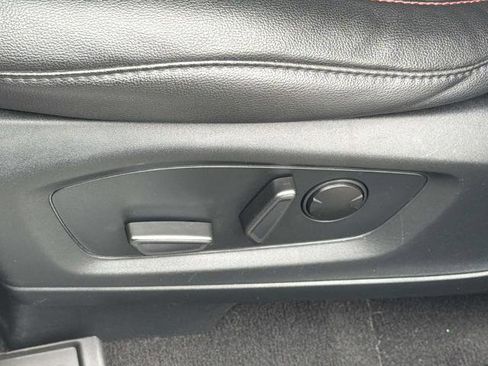 Certified 2023 Ford Explorer ST-Line w/ Class IV Trailer Tow Package image 20