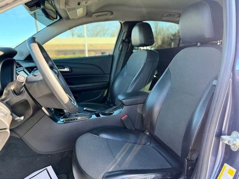 Used 2015 Chevrolet Malibu LT w/ Power Convenience Package image 13