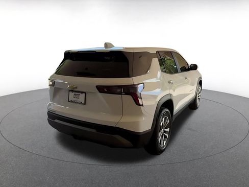 Used 2025 Chevrolet Equinox LT FWD image 14