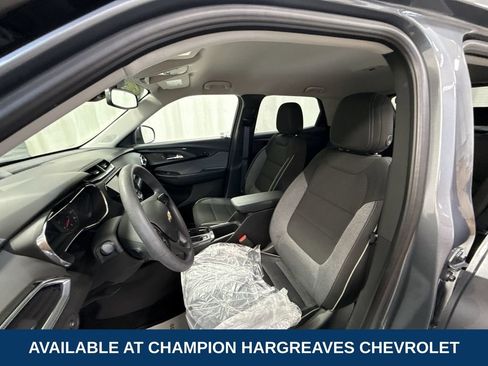 Used 2022 Chevrolet TrailBlazer LT w/ Convenience Package image 26