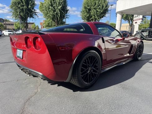 Used 2010 Chevrolet Corvette Grand Sport w/ Preferred Equipment Group RWD image 5