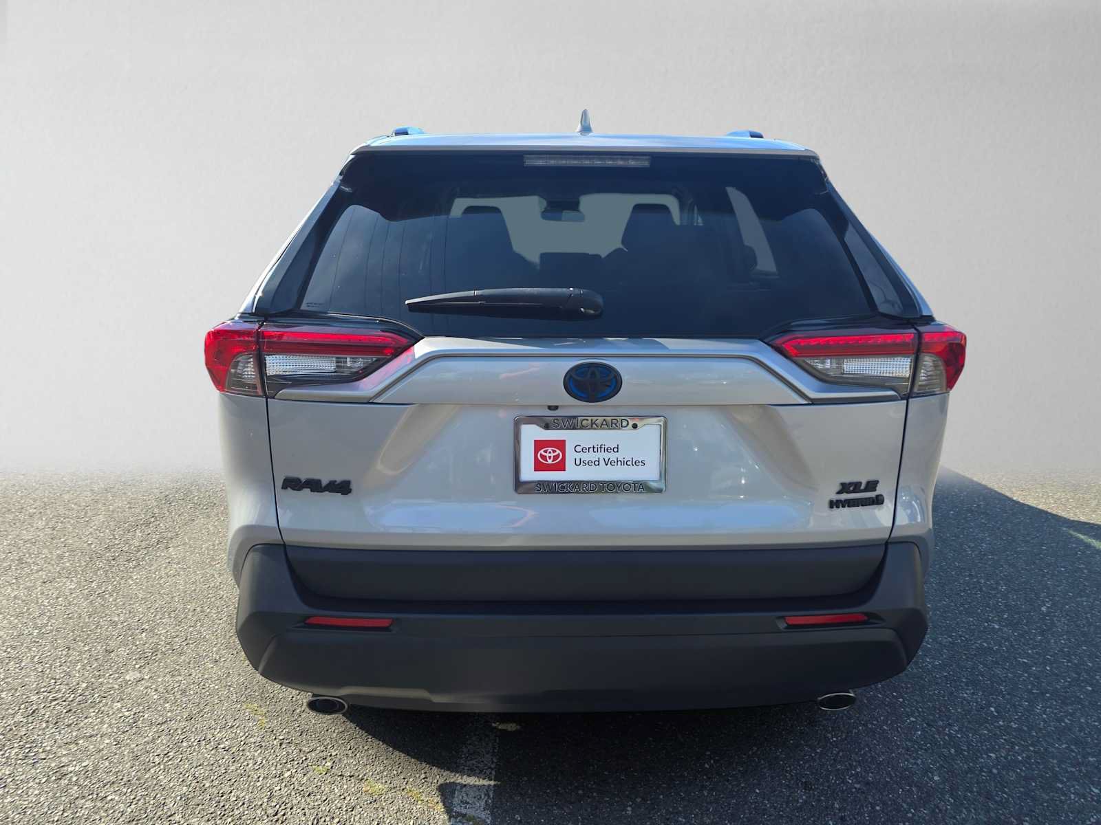 Certified 2022 Toyota RAV4 XLE AWD/4WD image 4
