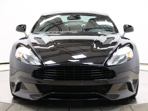 Used 2014 Aston Martin Vanquish Coupe RWD image 91
