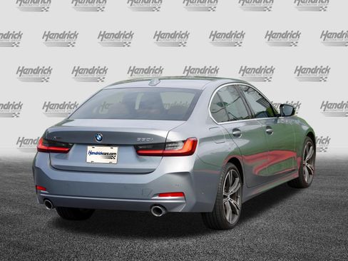 Used 2024 BMW 330i xDrive Sedan w/ Premium Package AWD/4WD image 8