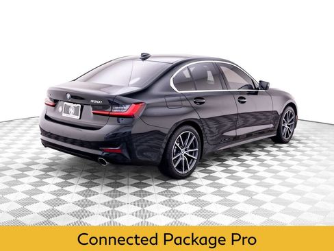 Used 2019 BMW 330i xDrive Sedan w/ Driving Assistance Package AWD/4WD image 5