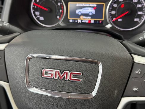 Used 2023 GMC Acadia SLT AWD/4WD image 20
