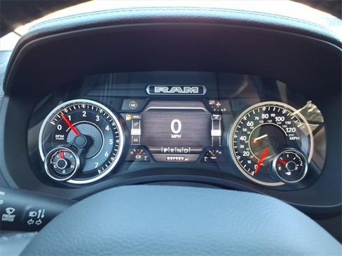 Used 2022 RAM 1500 Laramie w/ Laramie Southwest Edition image 25