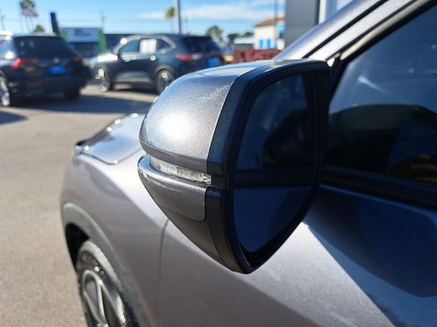 Used 2021 Honda HR-V EX image 12