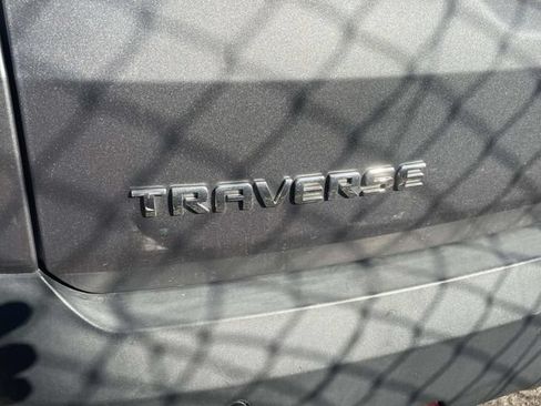 Certified 2021 Chevrolet Traverse LT w/ LT Premium Package FWD image 6