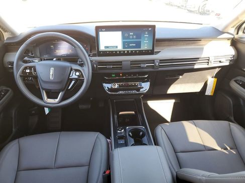 New 2026 Lincoln Corsair Grand Touring AWD/4WD image 15