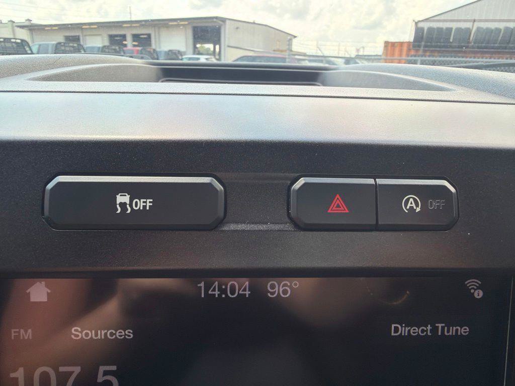 Used 2018 Ford F150 XL w/ Equipment Group 101A Mid AWD/4WD image 39