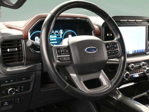 Used 2022 Ford F150 Lariat RWD image 13