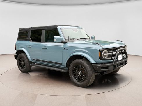Used 2022 Ford Bronco Outer Banks AWD/4WD image 7