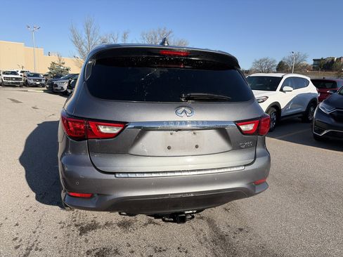 Used 2017 INFINITI QX60 Luxe w/ Deluxe Technology Package image 5