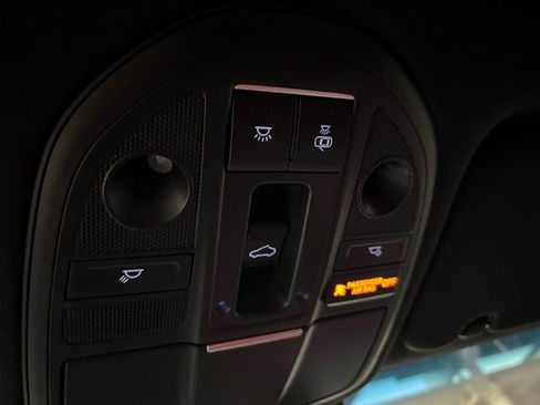 Used 2023 Genesis G70 2.0T w/ Sport Prestige Package image 24