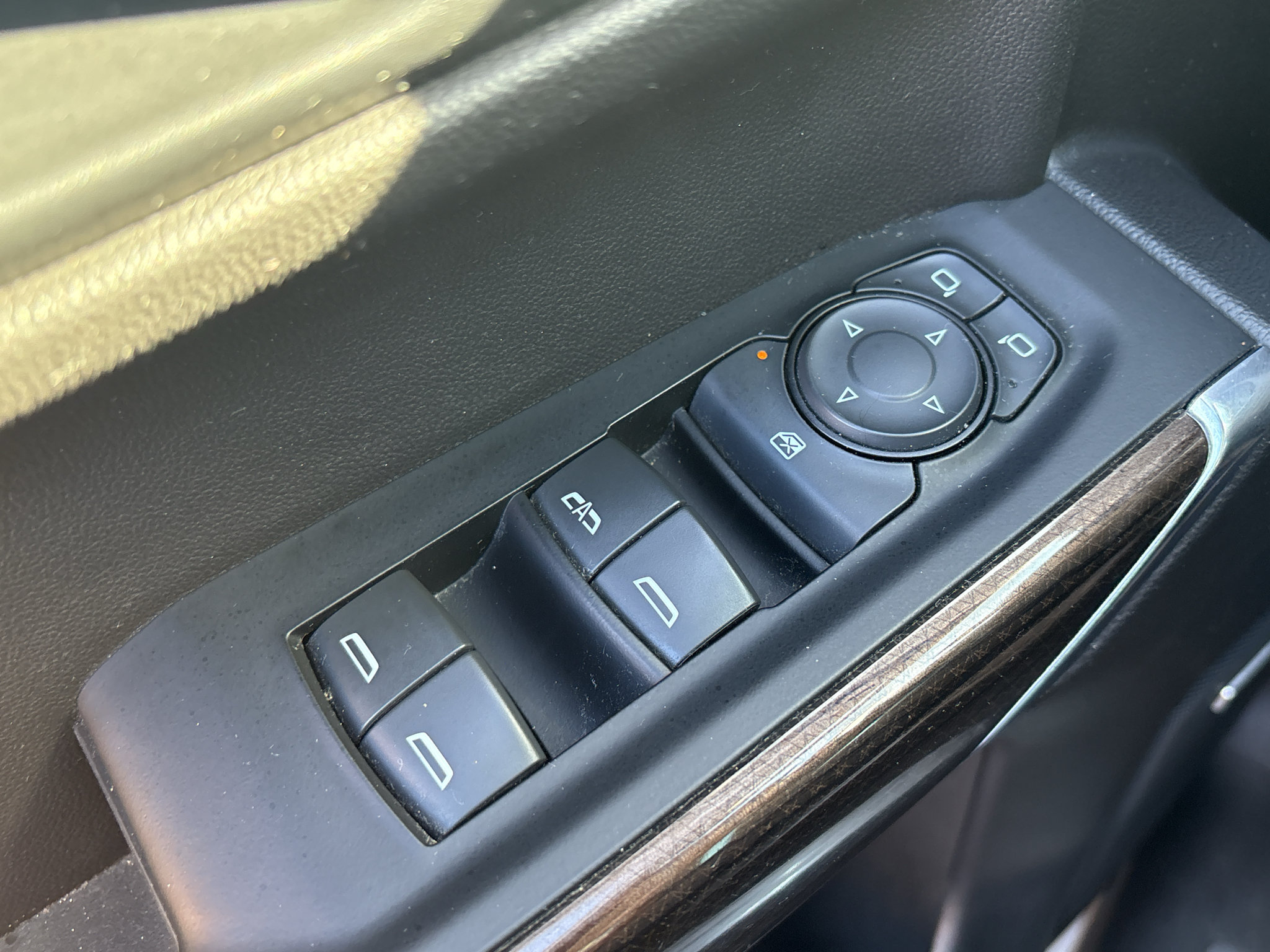 Used 2019 Chevrolet Silverado 1500 RST AWD/4WD image 25