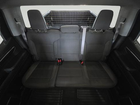 Used 2024 Chevrolet Silverado 1500 LT image 27