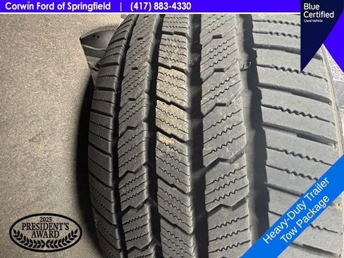 Used 2018 Ford Expedition Max XLT w/ Equipment Group 202A AWD/4WD image 16