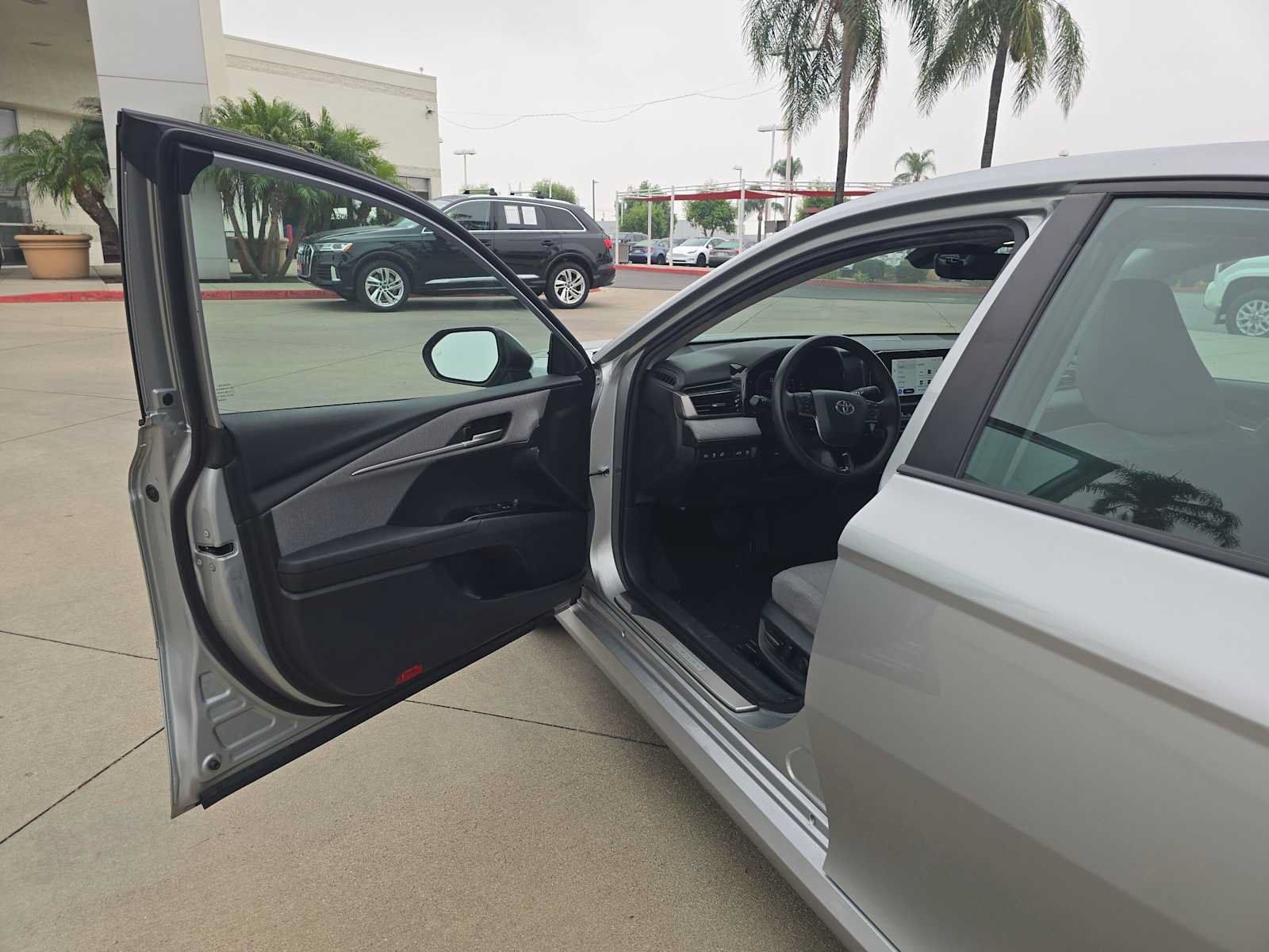 Certified 2025 Toyota Camry LE w/ Convenience Package FWD image 19