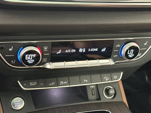 Used 2023 Audi Q5 e Premium Plus w/ Premium Plus Package image 20