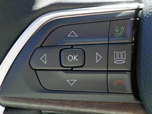 New 2026 Jeep Grand Cherokee L Limited AWD/4WD image 15