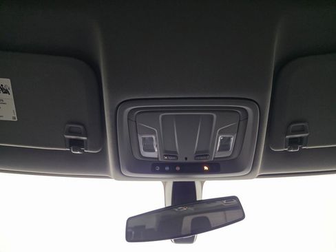 Used 2021 Chevrolet Silverado 1500 Custom Trail Boss w/ Midnight Edition image 28