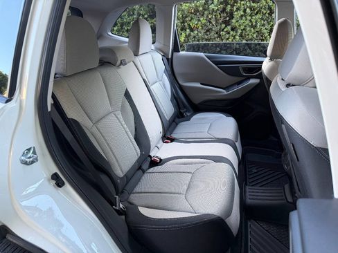 Used 2024 Subaru Forester AWD/4WD image 22