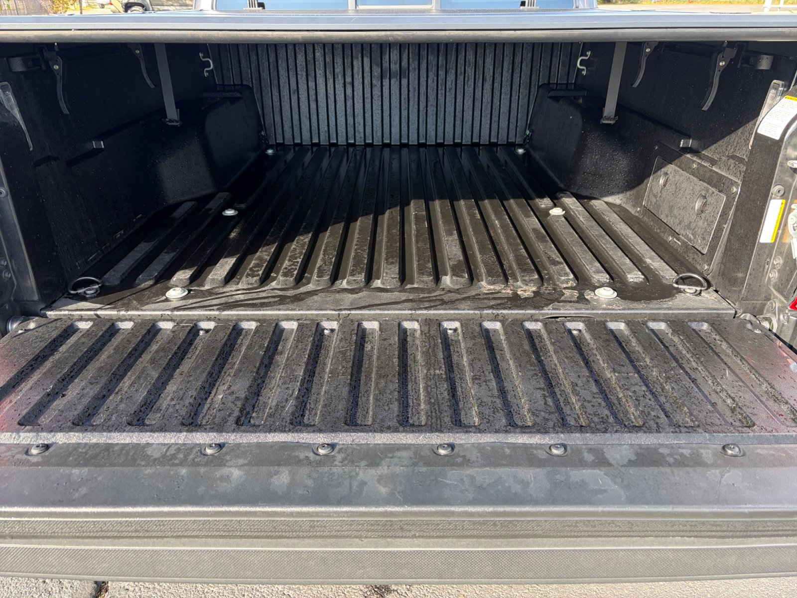 Certified 2021 Toyota Tacoma SR AWD/4WD image 25