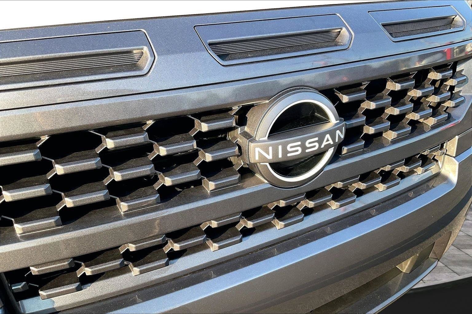 Certified 2025 Nissan Frontier SV RWD image 28