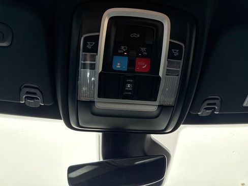 New 2026 RAM 1500 Laramie w/ Night Edition AWD/4WD image 38